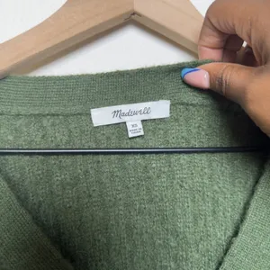 Madewell Women Alpaca Mayfair Cardigan Sweater XS‎ Green Goblin Gremlincore thumbnail 3