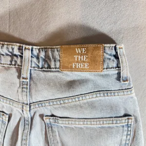 298 |‎ NWT Free People We The Free Pacifica Jeans 24 High Rise Slim Straight thumbnail 5