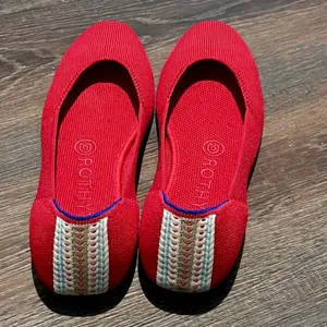 Rothy's Women's The Flat in Cardinal Red Round Toe Knit Ballet Flats Size 7 thumbnail 3