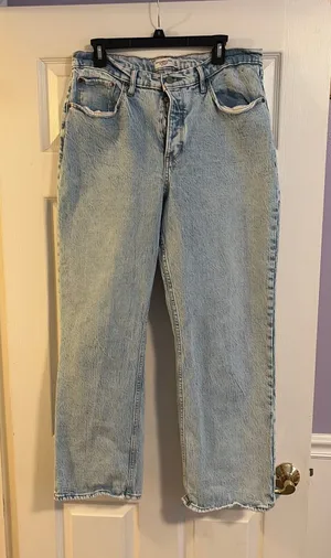 Abercrombie The 90s Baggy Low-Rise Jeans thumbnail 1