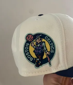 New Era Myfitteds Boston Celtics cascading shamrock size 7 1/8 brand new in store exclusive thumbnail 3