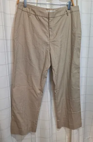 Old Navy Pant thumbnail 1