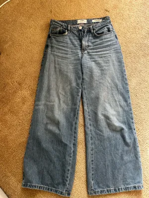 Cotton On Wide-Leg Jeans thumbnail 1