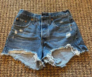 Levi’s Jean Shorts thumbnail 1