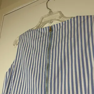 Sail To Sable Seersucker blue Tiered Mini stripe Dress size large thumbnail 4