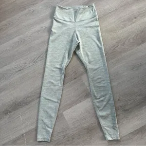 Nike Leggings Dri Fit Heather Gray Women’s XS Athletic Gym Activewear Fitness thumbnail 2