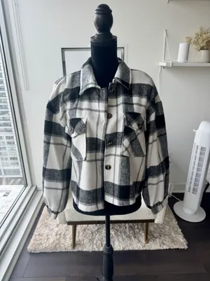 Akira Women's Black White Plaid Wool Blend Short Jacket Size L NWOT thumbnail 2