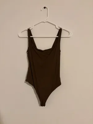 Fits Everyone Bodysuit SKIMS M thumbnail 2