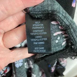 Torrid Black&Pink Floral Challis Mini Dress Sz.24W thumbnail 12