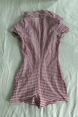 Princess Polly romper thumbnail 1
