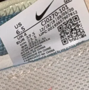 Nike Tennis Shoes Women’s thumbnail 6