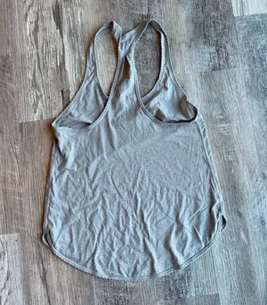 Lululemon Workout Tank Top thumbnail 1