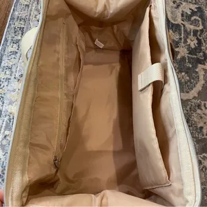 Beis Beige Travel Tote Bag (flawed) thumbnail 9
