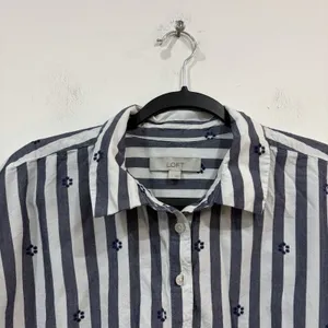 LOFT Clip Henley Dolman Striped Everyday Button Up Tunic Blouse Large Embroidery thumbnail 2