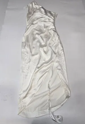 ELLIATT Cassini Dress in Ivory thumbnail 3