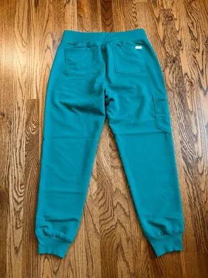 FIGS Technical Collection Scrub Jogger Pants | Women’s Sm Petite| Emerald Green thumbnail 2