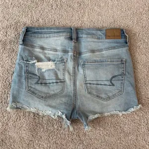 American Eagle Outfitters Light Wash Distressed Denim Cutoff Shorts thumbnail 2