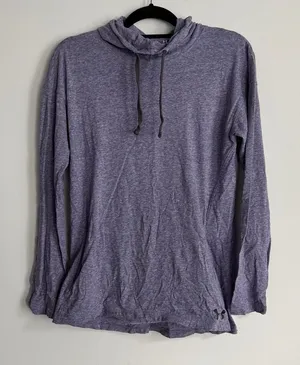 Under Armour Hoodie Size M thumbnail 1