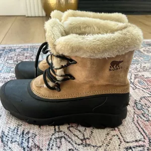 Sorel Snow Angel Winter Boots Rootbeer Tan Black Faux Fut Lace Up Boots Size 11 thumbnail 2