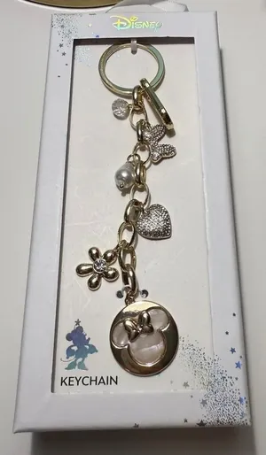 Disney Minnie Mouse Gold Tone‎ Charm Keychain LA Rocks Heart Flower Pearl NIB thumbnail 1