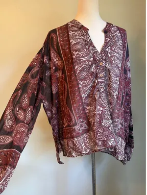 Daytrip Buckle XL Red Black Paisley Sheer Henley Blouse NWT boho whimsigoth Retr thumbnail 1