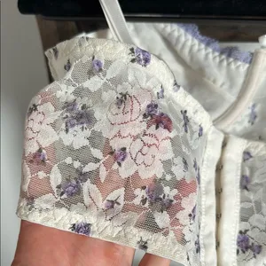Forever 21 Ditsy Floral Lace Underwire Bra Small White & Purple NEW thumbnail 6