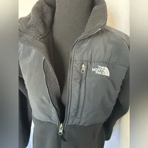 The North Face Polartec Heavyweight Fleece Women’s Jacket Black Size Small thumbnail 9