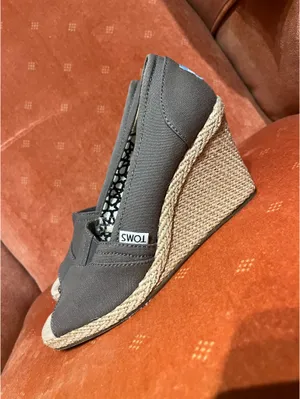 Toms Wedges thumbnail 3