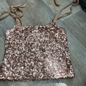 NWT Free People Sequin Crop Top Hey Girl Camisole Rose Gold size XS thumbnail 2