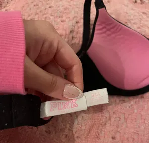 Victoria's Secret PINK Bra thumbnail 4
