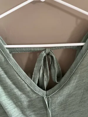 American Eagle Loose Fit Top thumbnail 2