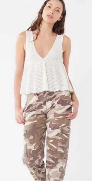 Urban Outfitters NWT Peplum Top Medium thumbnail 1