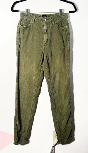 Urban Outfitters Corduroy Pants Size 25 Olive Green Mom High Rise thumbnail 1