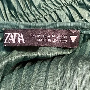 Zara Green Silk Satin Pleated Plisse Long Sleeve V Neck Fit & Flare Mini Dress M thumbnail 4