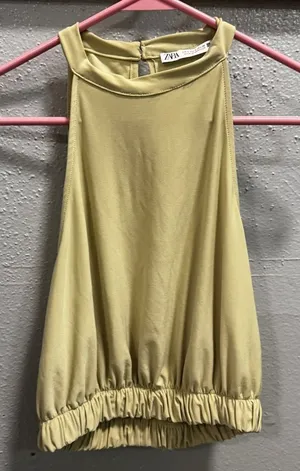 Zara Women's Light Green Sleeveless Tank‎ Top thumbnail 1