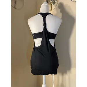 Lululemon Black Practice Freely Racerback Tank Top Size 4 thumbnail 2