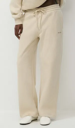 Aritzia Sweatfleece Cozy Fleece Boyfriend Wide Leg Sweatpants Beige L thumbnail 1