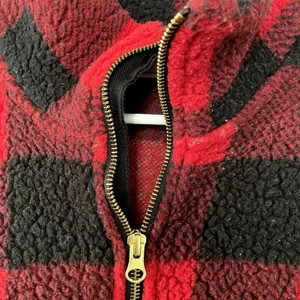 Old Navy red black checkered fleece pullover half zip‎ comfortable warm sweater thumbnail 3