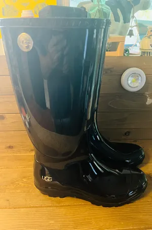 UGG Women's black rain boots size 7 manufactured in the USA thumbnail 6