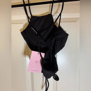 NWT Hello Molly Tongue Tied Up Crop,‎ Large thumbnail 5