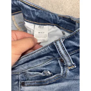Buckle bke parker cropped flare universal fit high rise 30x27 Raw‎ Hem thumbnail 4