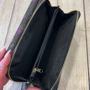 Guang TongVegan Leather Wristlet Wallet Black‎ Gold Hardware Organizer Floral thumbnail 8