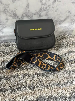 Black Croc-Embossed Handbag with Gold Handle & Crossbody Strap thumbnail 2