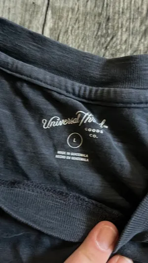 Universal Threads Top thumbnail 2