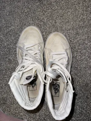 White vans  thumbnail 2