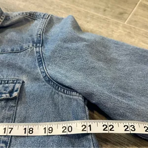 Denim & Co. Button-Up Denim Shirt Medium Cotton Blend Classic Western Retro thumbnail 7