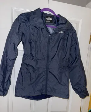 The North Face Fitted Charcoal Windbreaker thumbnail 1