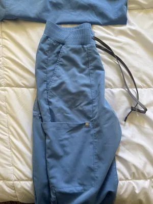 Fabletics Scrub Bottoms thumbnail 3