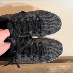 Under Armour Ripple Mesh Fly Knit Sneakers Women’s Size 9 Gray Black thumbnail 13