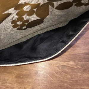 Marc Jacobs Daisy Gold floral bag thumbnail 4